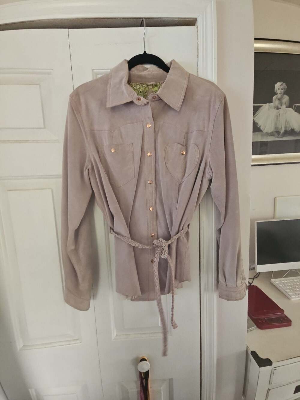 Maxima Wilsons Vintage Suede Leather Shirt Jacket with Heart Pockets and Belt LG